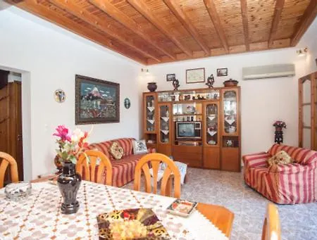 Dom wakacyjny Fernanda's Traditional 2 Floor House Poros (Kefalonia)