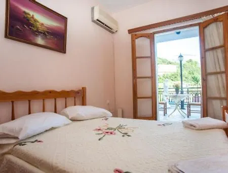 Fernanda's Traditional 2 Floor House Dom wakacyjny *