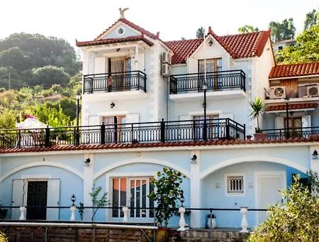 Fernanda's Traditional 2 Floor House Dom wakacyjny *